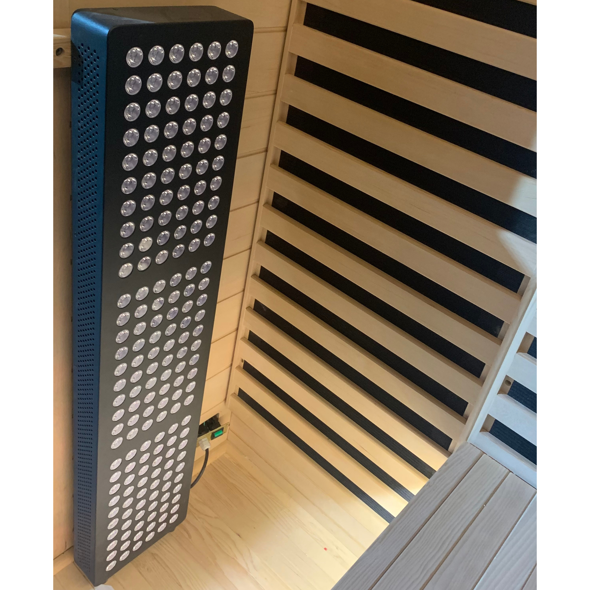 Two-Person Full-Spectrum Infrared Sauna with Red Light